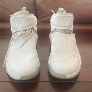 Jordan Kids White Basketball Shoes